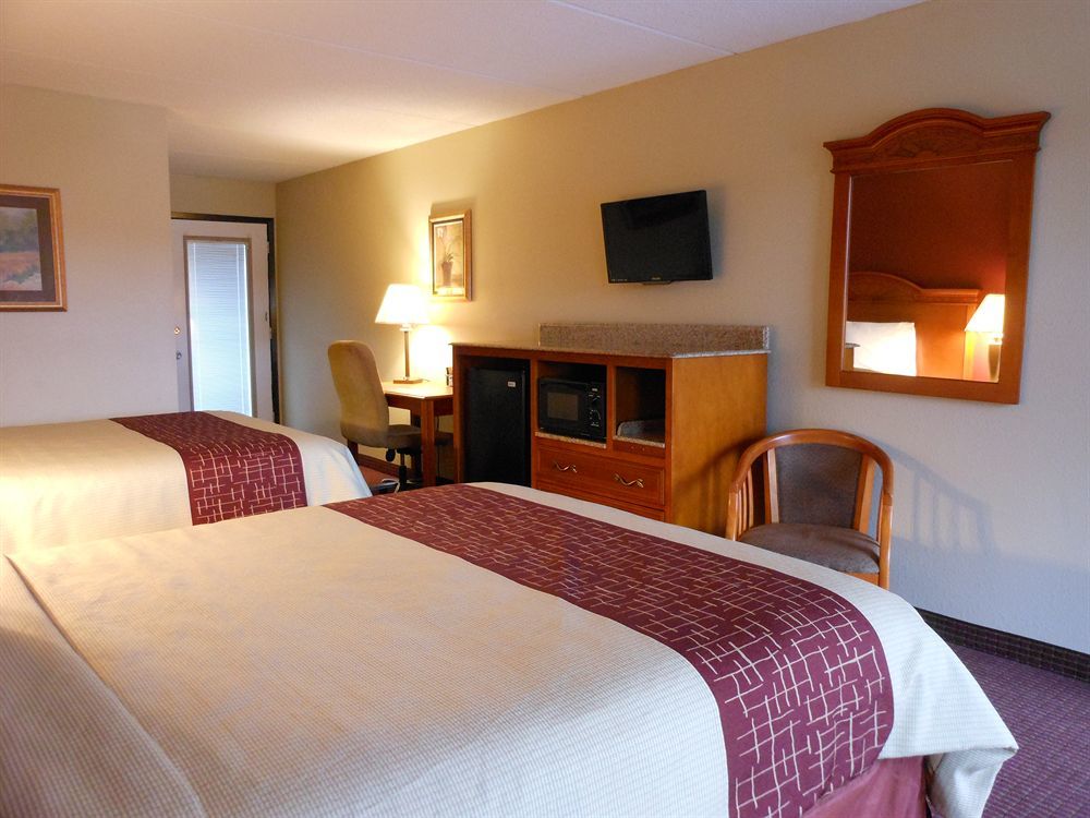 Red Roof Inn & Suites Pigeon Forge Parkway Ngoại thất bức ảnh